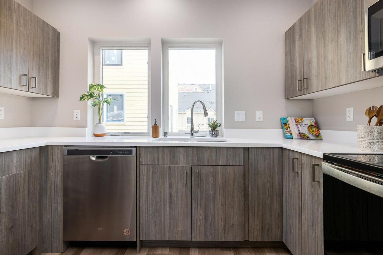Brand New Fully Updated Condo 918 In Anacortes Bagian luar foto