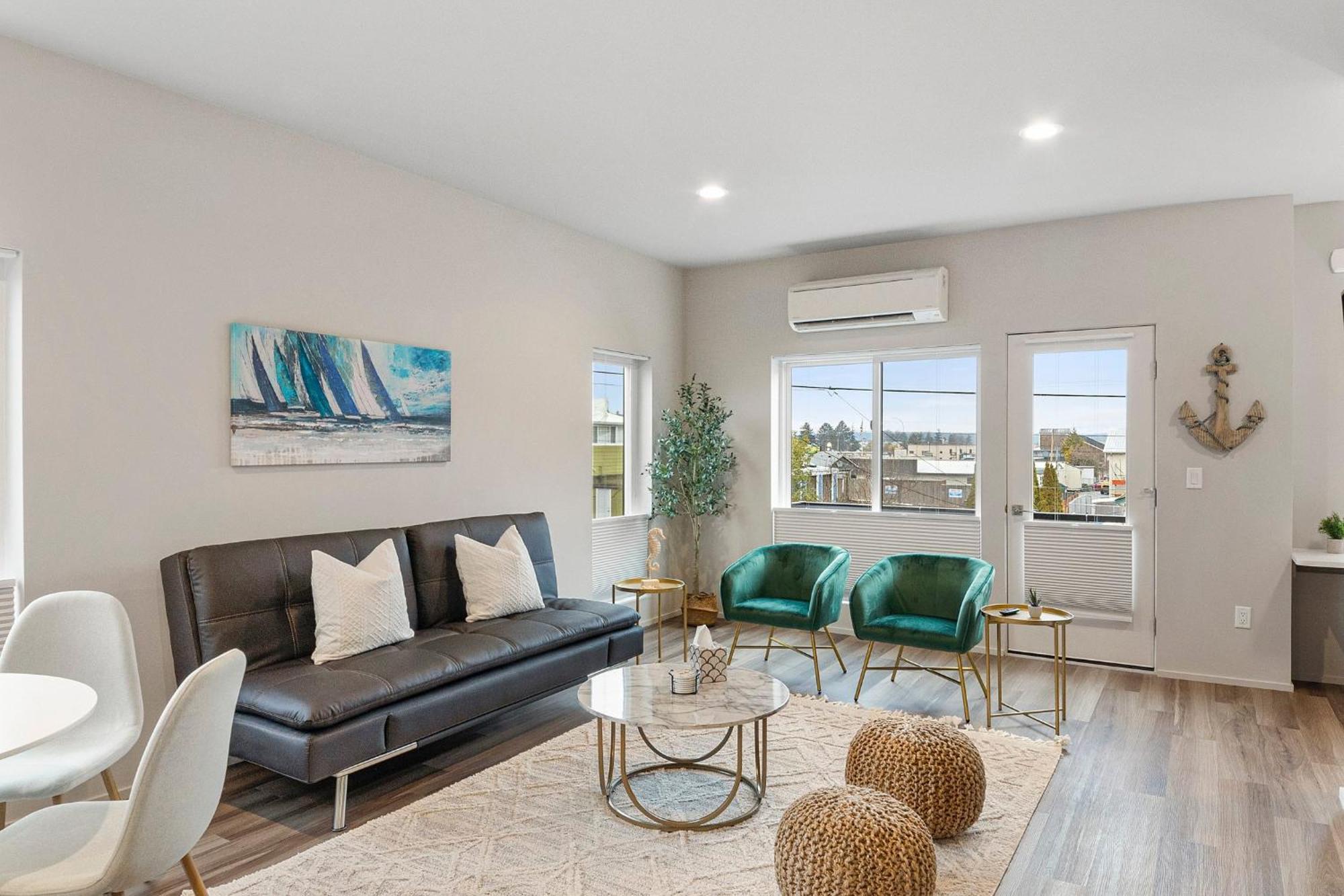 Brand New Fully Updated Condo 918 In Anacortes Bagian luar foto